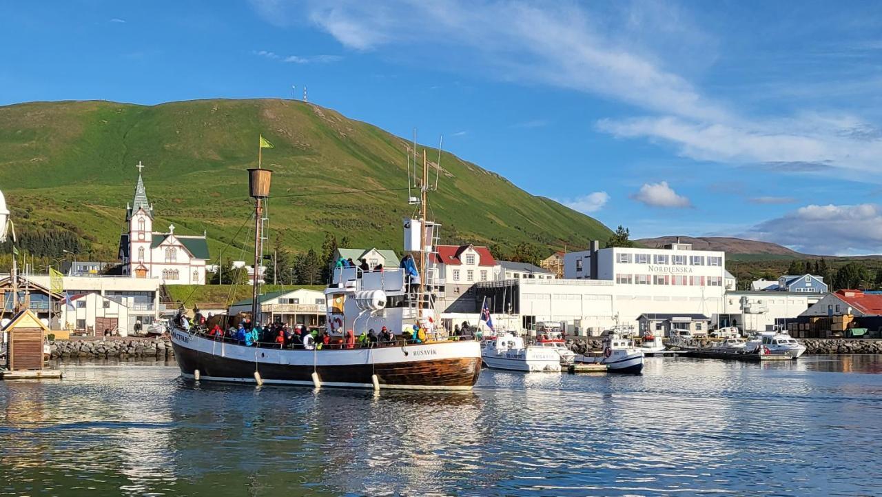B&B Rooms Husavik 3 Eksteriør billede